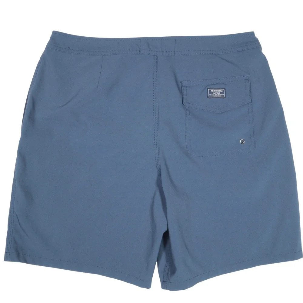 Abercrombie & Fitch stay stylish